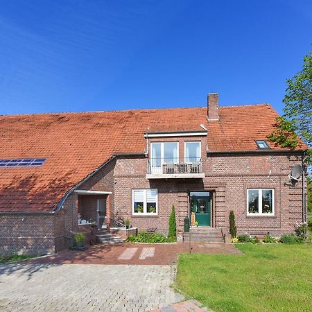 Ferienwohnungen Auf Dem Ferienhof An Der Schafweide Werdum Exterior photo